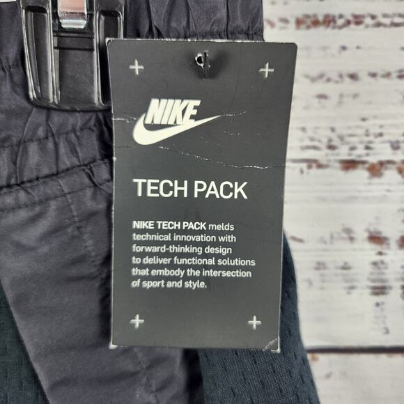 Ultra Rare Nike Tech Pack Sample Shorts 655323 Black Longline Men’s M NWT 2017 - Picture 3 of 9